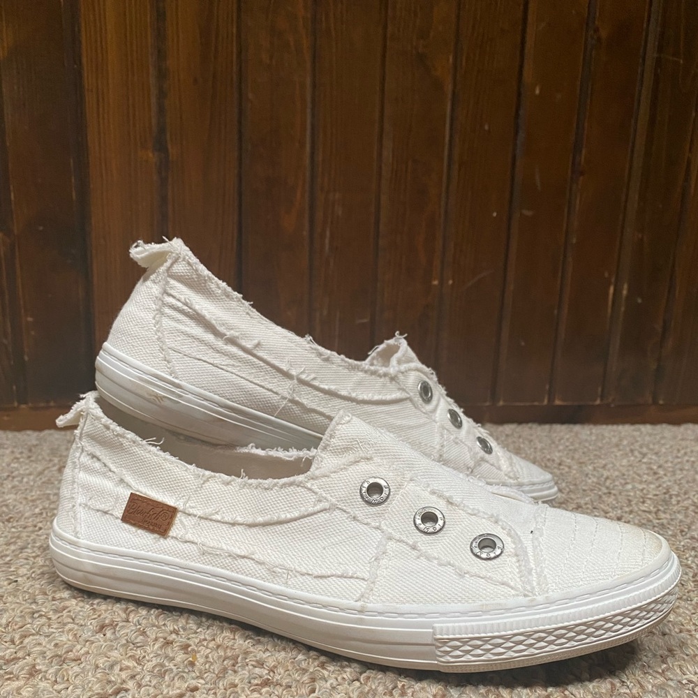 White Blowfish Slide Ons
